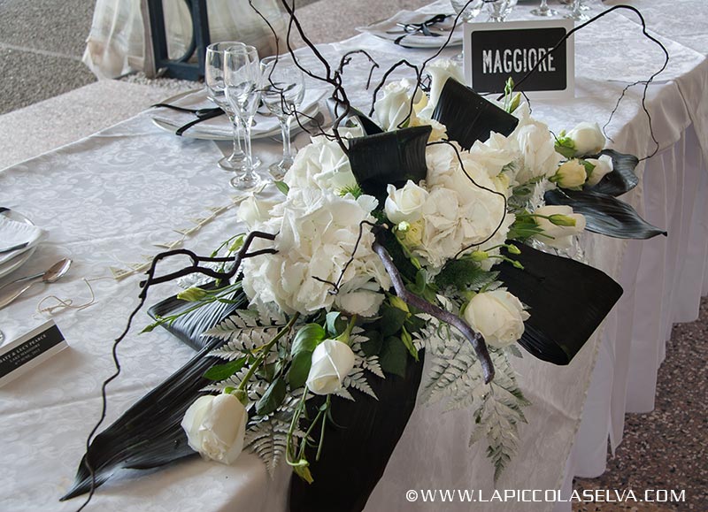 Fiori Per Matrimonio In Bianco E Nero A Villa Rusconi